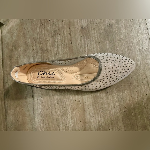 Chic by Lady Couture Flats - Picture 5 of 7